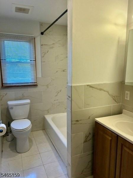 73 Elba Ave - Photo 5 of 9
