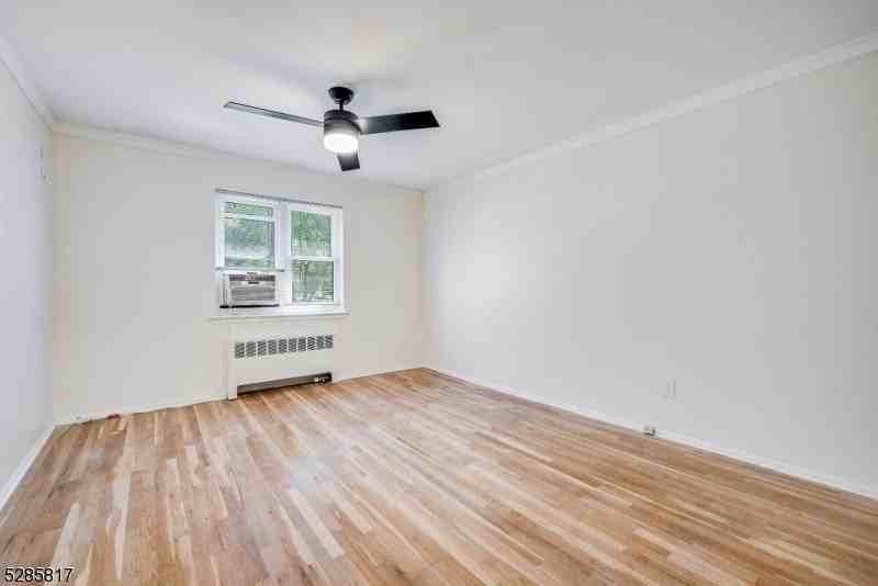 14 Wedgewood Dr #18 - Photo 6 of 12