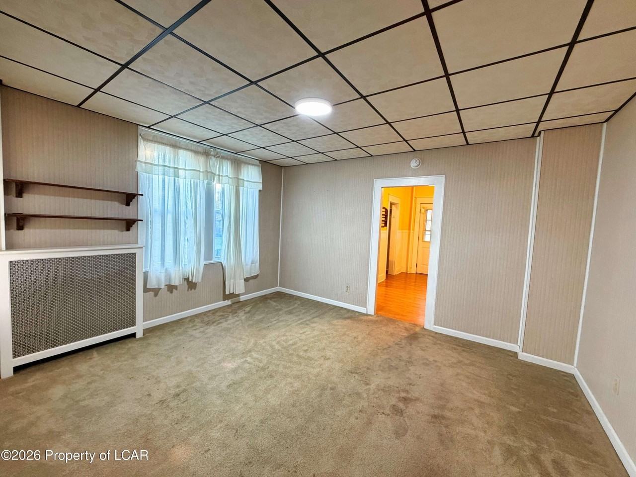 1760 Wayne Ave - Photo 5 of 13