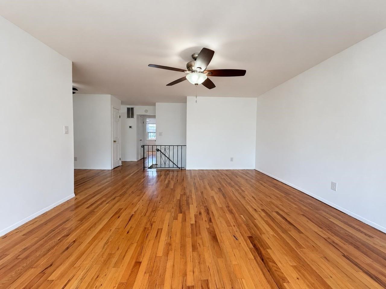 16 Briarwood Rd #2 - Photo 3 of 14