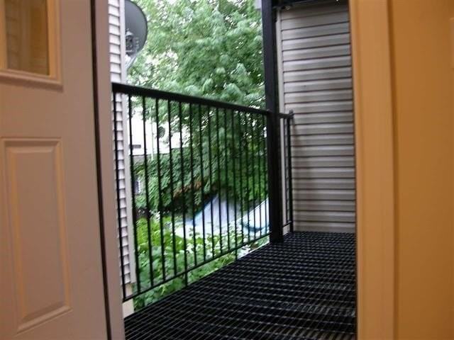 4713 Broadway #1 - Photo 7 of 9