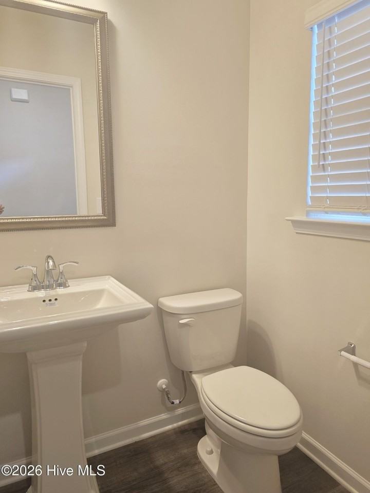 1017 Aldrich St - Photo 4 of 19