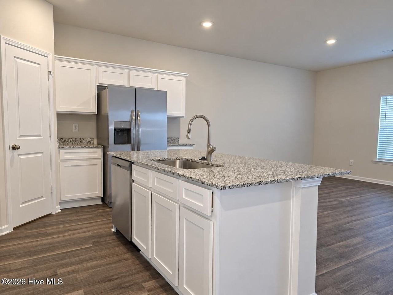 1017 Aldrich St - Photo 7 of 19