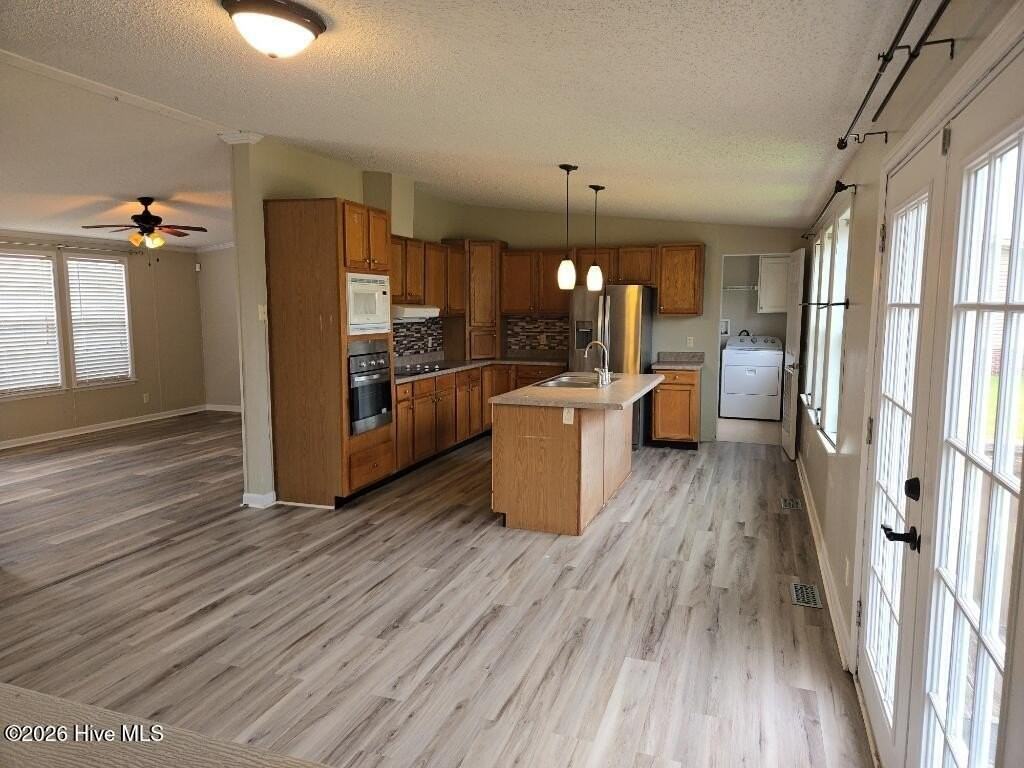 126 Rainmaker Dr - Photo 6 of 19