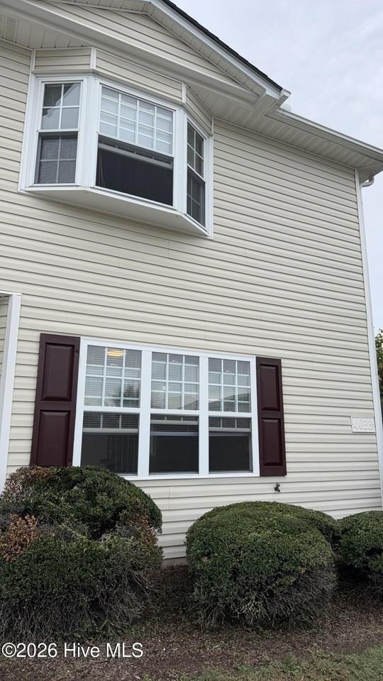4033 Cobblestone Dr #11 - Photo 3 of 13