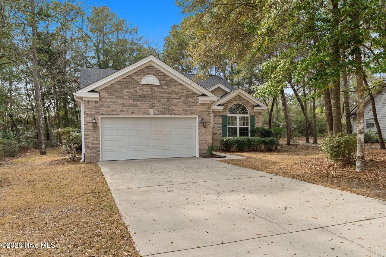 10 Topsail Ct - Photo 2 of 50