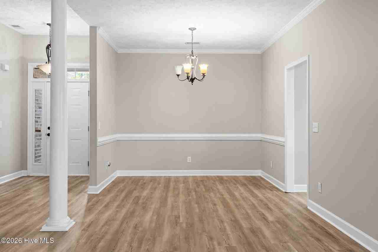 10 Topsail Ct - Photo 7 of 50