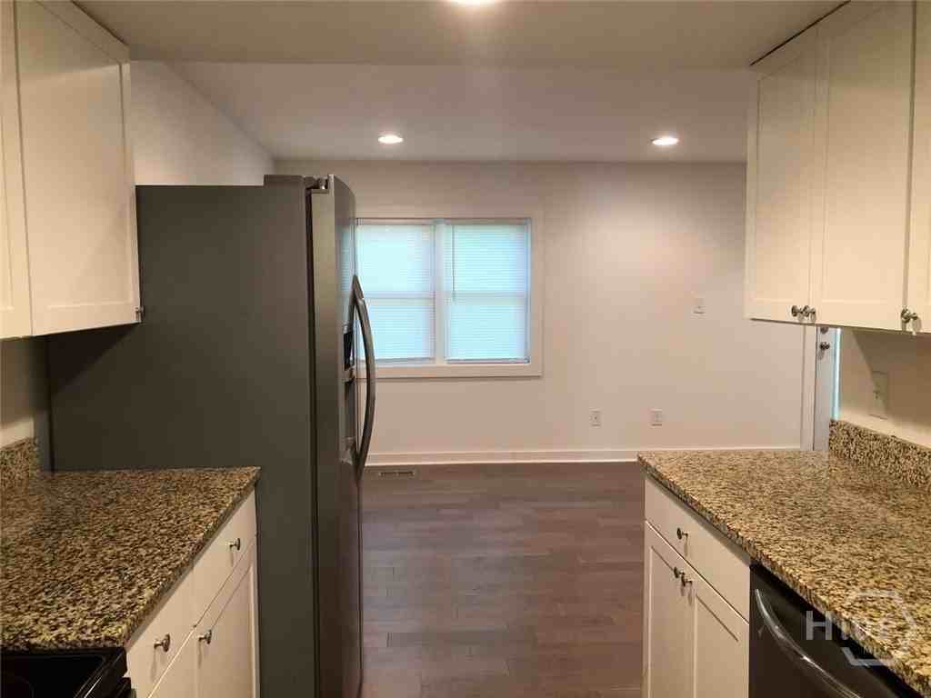 155 Woodstone Dr - Photo 3 of 11