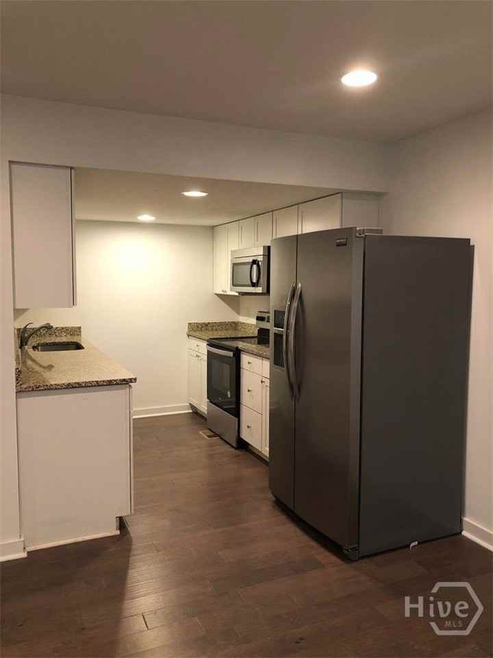 155 Woodstone Dr - Photo 4 of 11