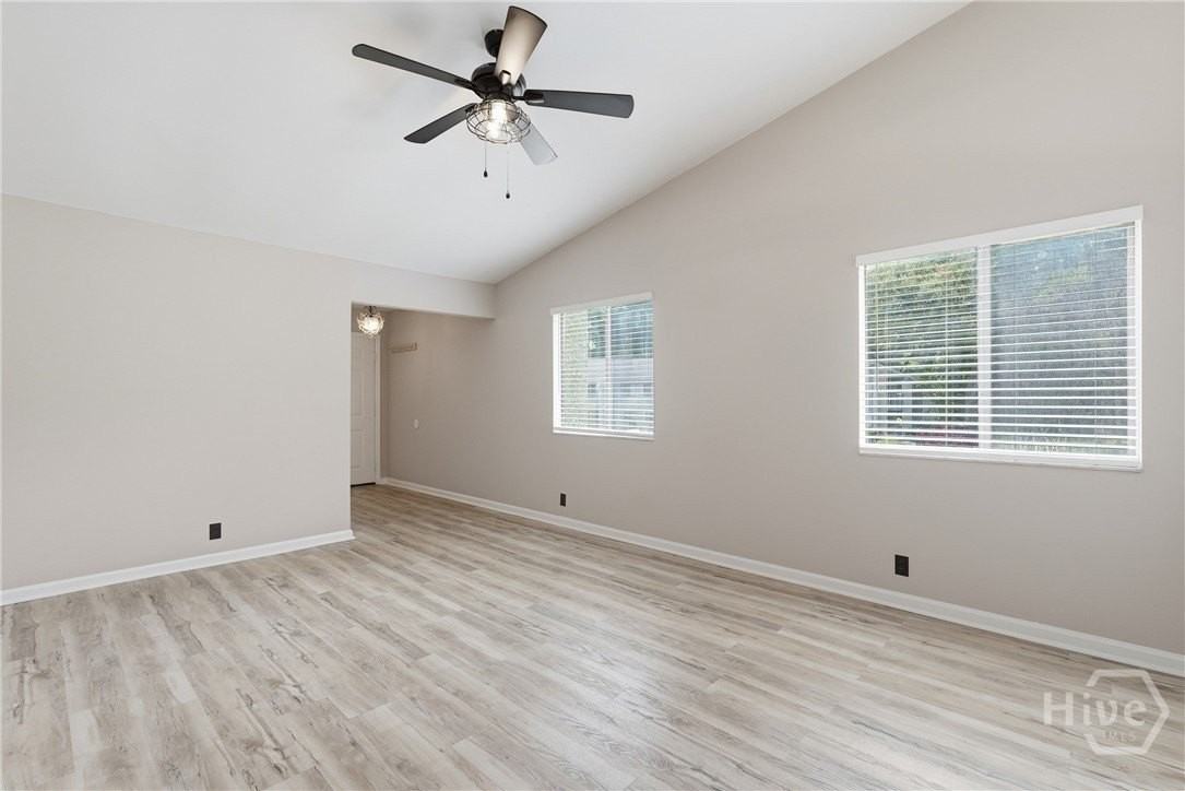 103 Oyster Shell Rd #D12 - Photo 3 of 41