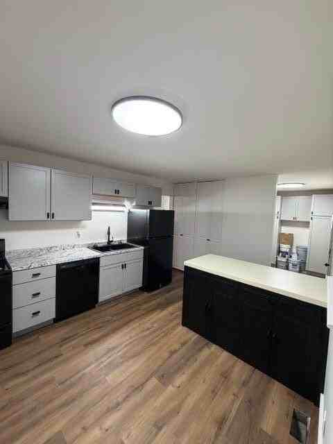 1834 Donco Ct - Photo 3 of 28