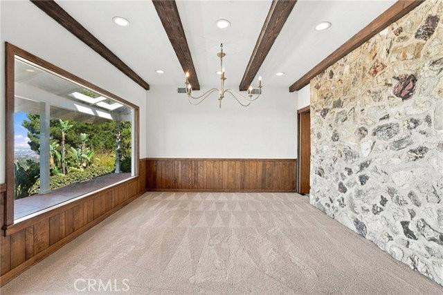 72 Saddleback Rd - Photo 4 of 8