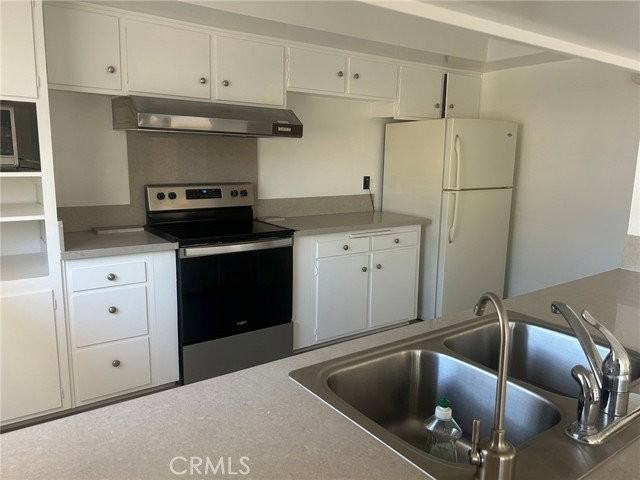 248 Wake Forest Rd - Photo 2 of 8