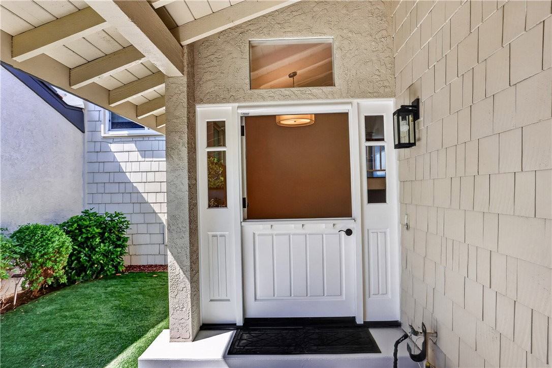 9 Curl Dr - Photo 5 of 8