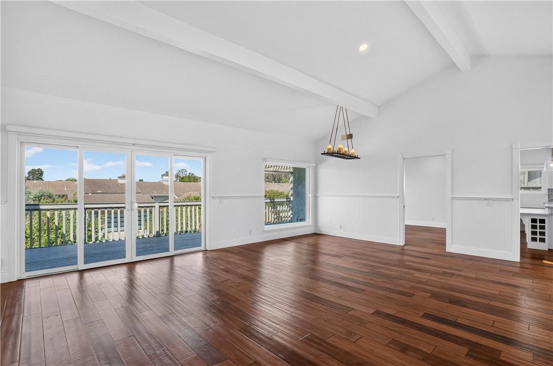 9 Curl Dr - Photo 6 of 8