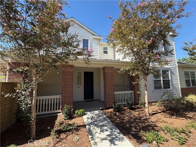 128 Carrotwood - Photo 2 of 8