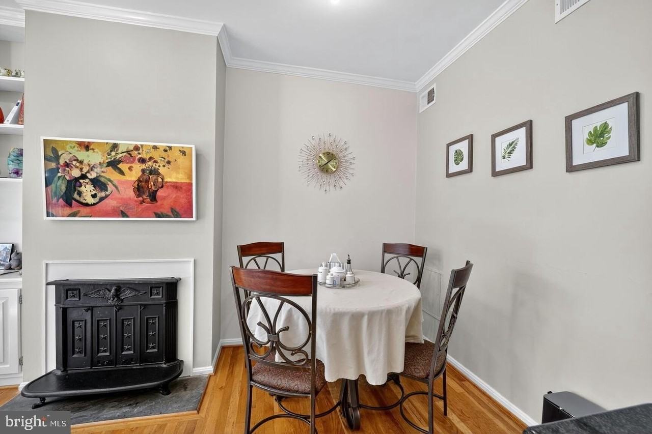 1747 Church St Nw - Photo 6 of 29