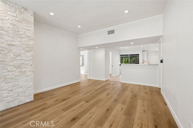 4139 Magna Carta Rd - Photo 5 of 8