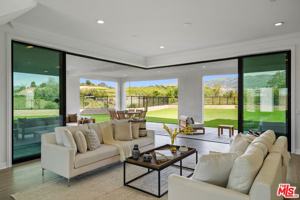featured image of 10615 Wood Briar Ct