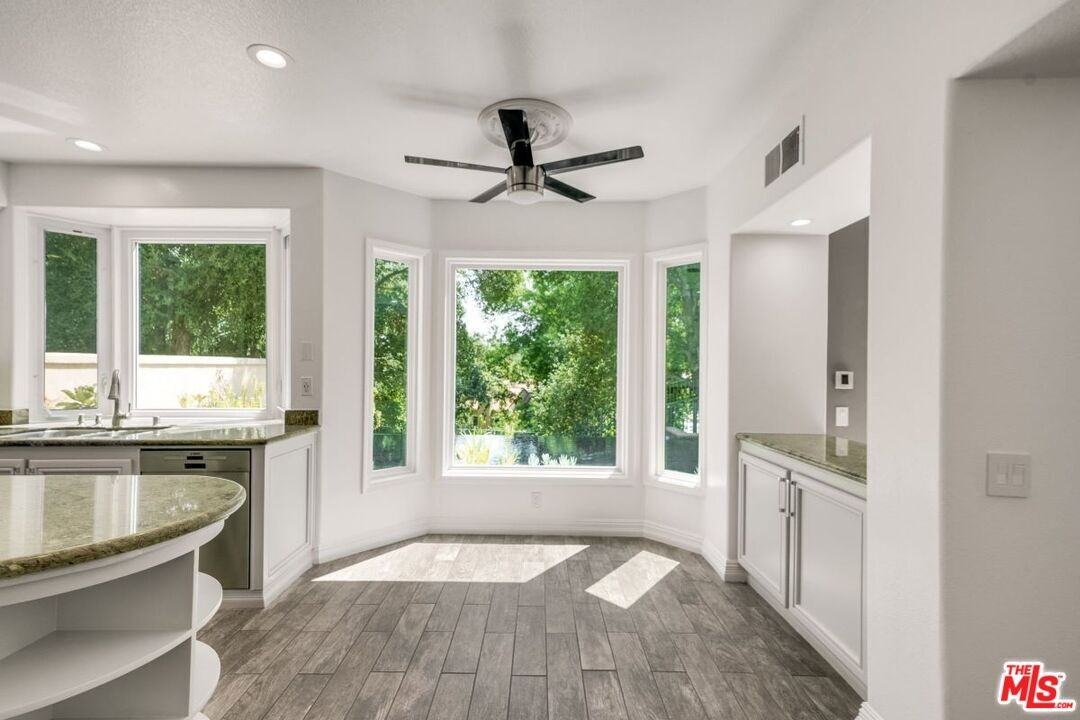 4342 Park Verdi - Photo 4 of 8