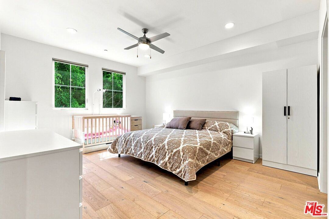 4240 Laurel Canyon Blvd #305 - Photo 2 of 8