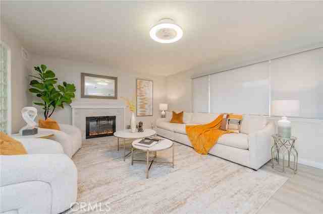 1334 S Glendora Ave - Photo 2 of 8