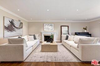 2302 Duxbury Cir - Photo 3 of 8