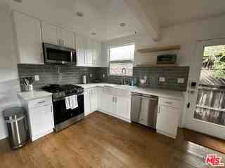 307 Venice Way - Photo 7 of 8