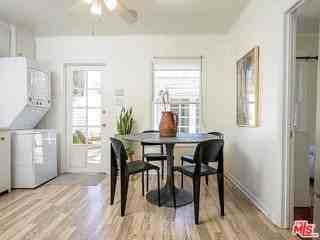 2213 Arizona Ave #AB - Photo 6 of 8