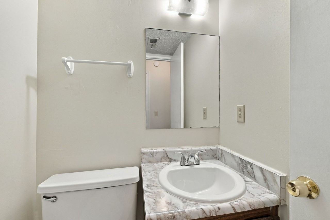 3147 Lakeland Dr - Photo 7 of 18