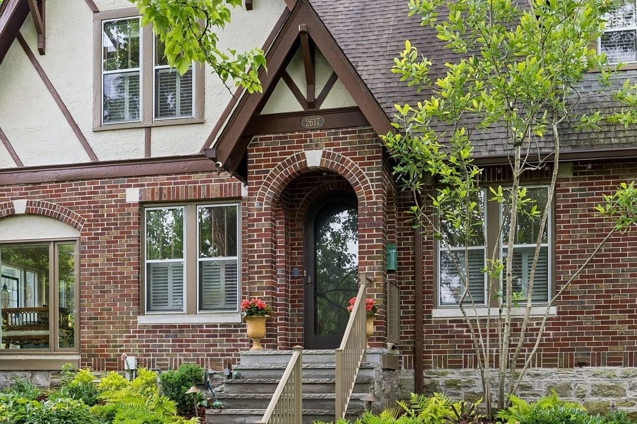 2617 Barton Ave - Photo 6 of 50