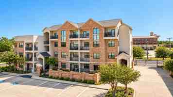 featured image of 1026 Foster Ave