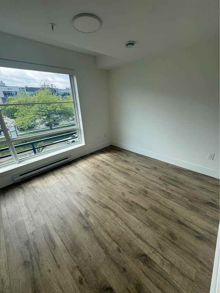 6328 King George Boulevard #3 - Photo 6 of 24