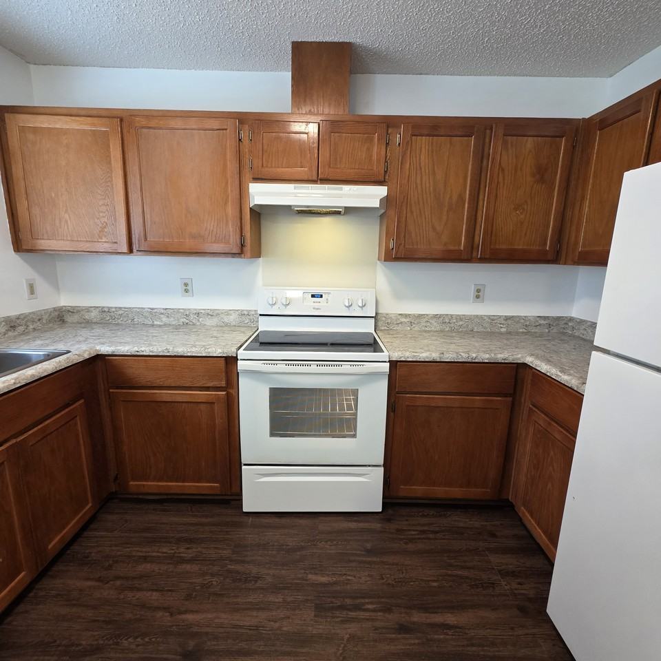 109 Indianola Ct #1 - Photo 6 of 23