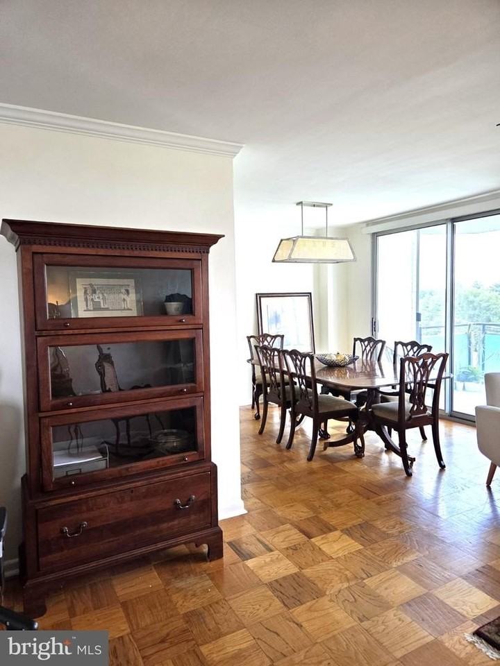 10500 Rockville Pike - Photo 2 of 15