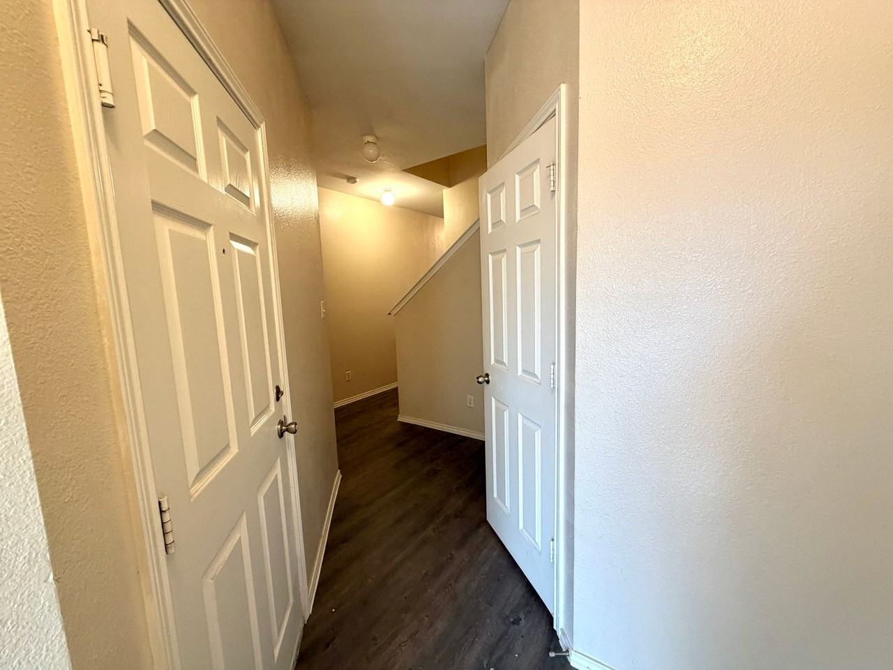 10830 Mathom Lndg - Photo 2 of 19