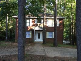 featured image of 738 Tanglewood Ave