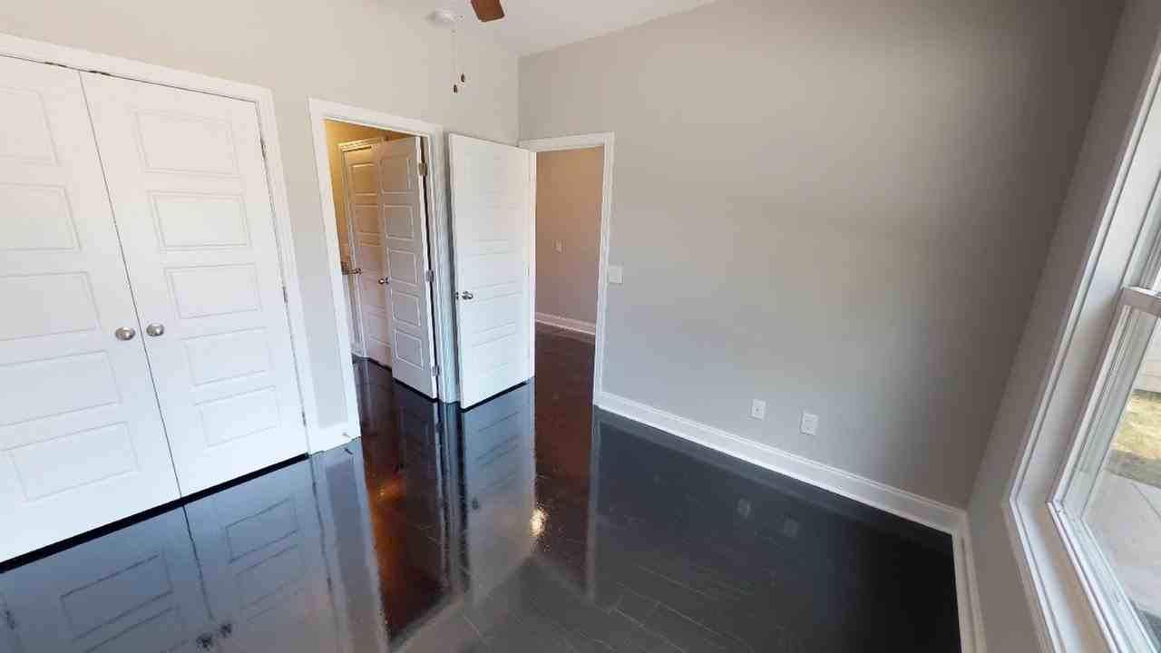 187 Fairview Ln - Photo 4 of 37
