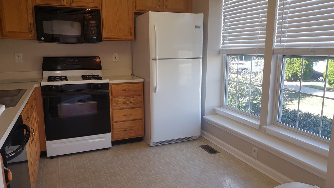 512 Constant Ridge Ct - Photo 2 of 18