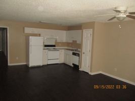 featured image of 2507 Cardinal St Apt B #Apt B
