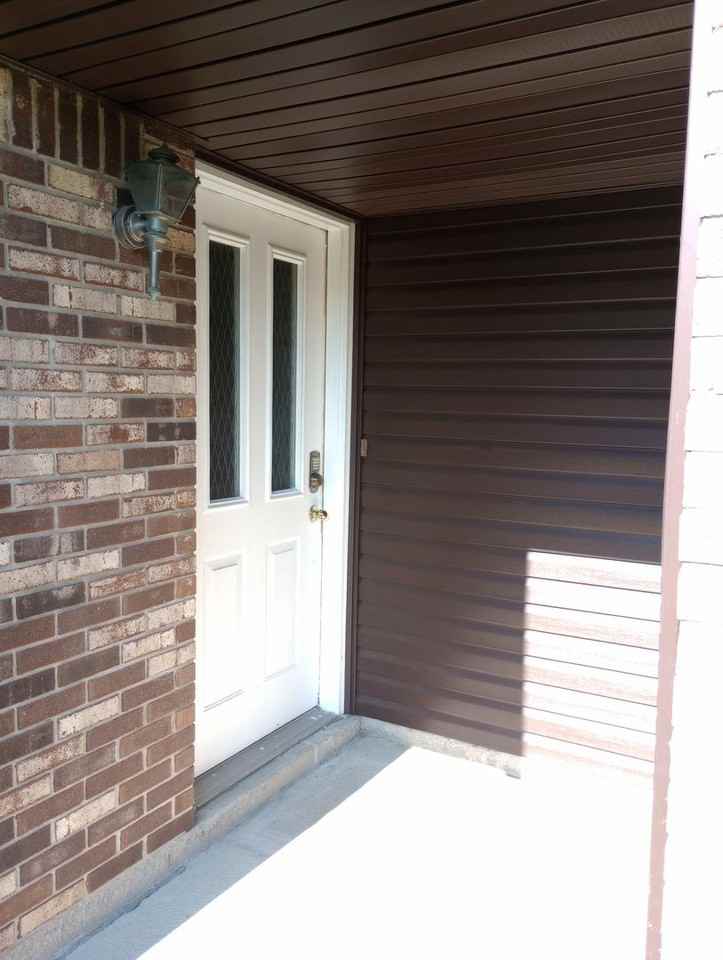 1141 Katie Cir - Photo 2 of 26