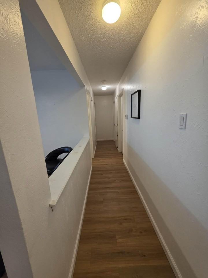 Lisa Ln - Photo 4 of 13