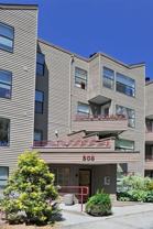 Washington Court - Photo 1 of 1