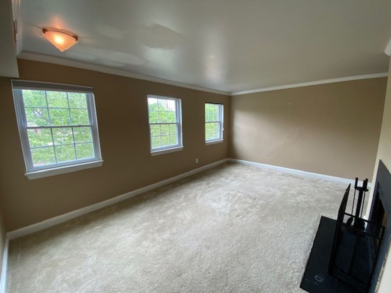 2105 N Taft St #6 - Photo 6 of 33