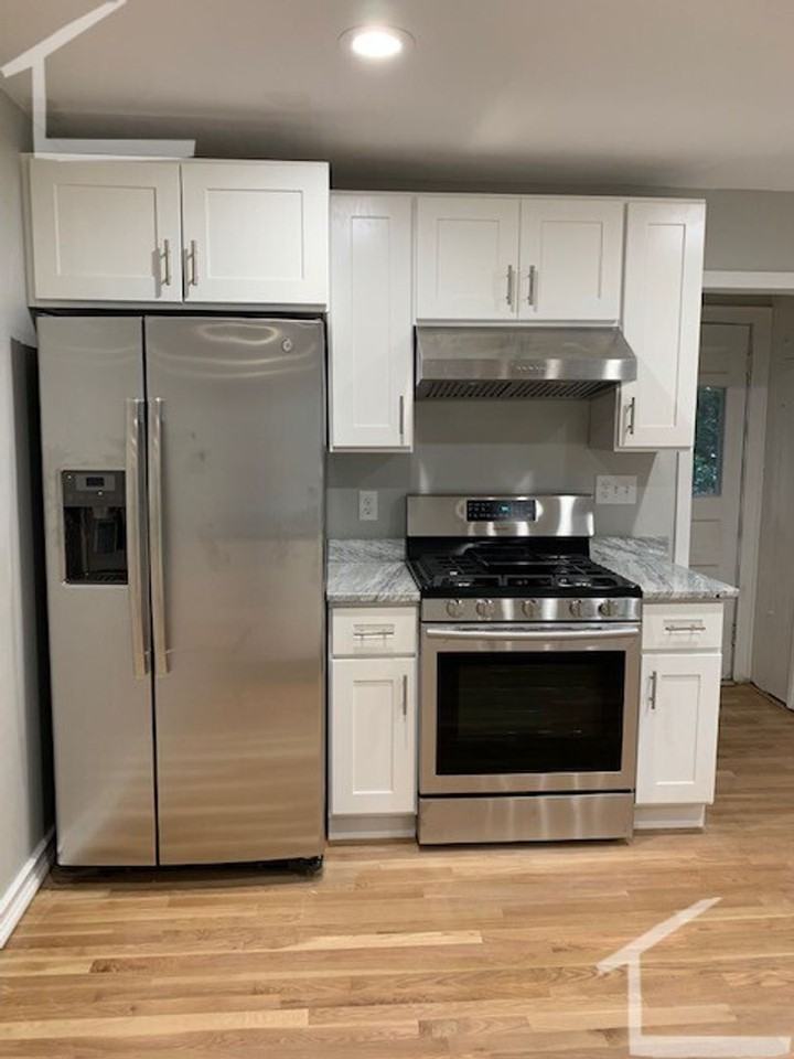 256 Corey Rd - Photo 5 of 6