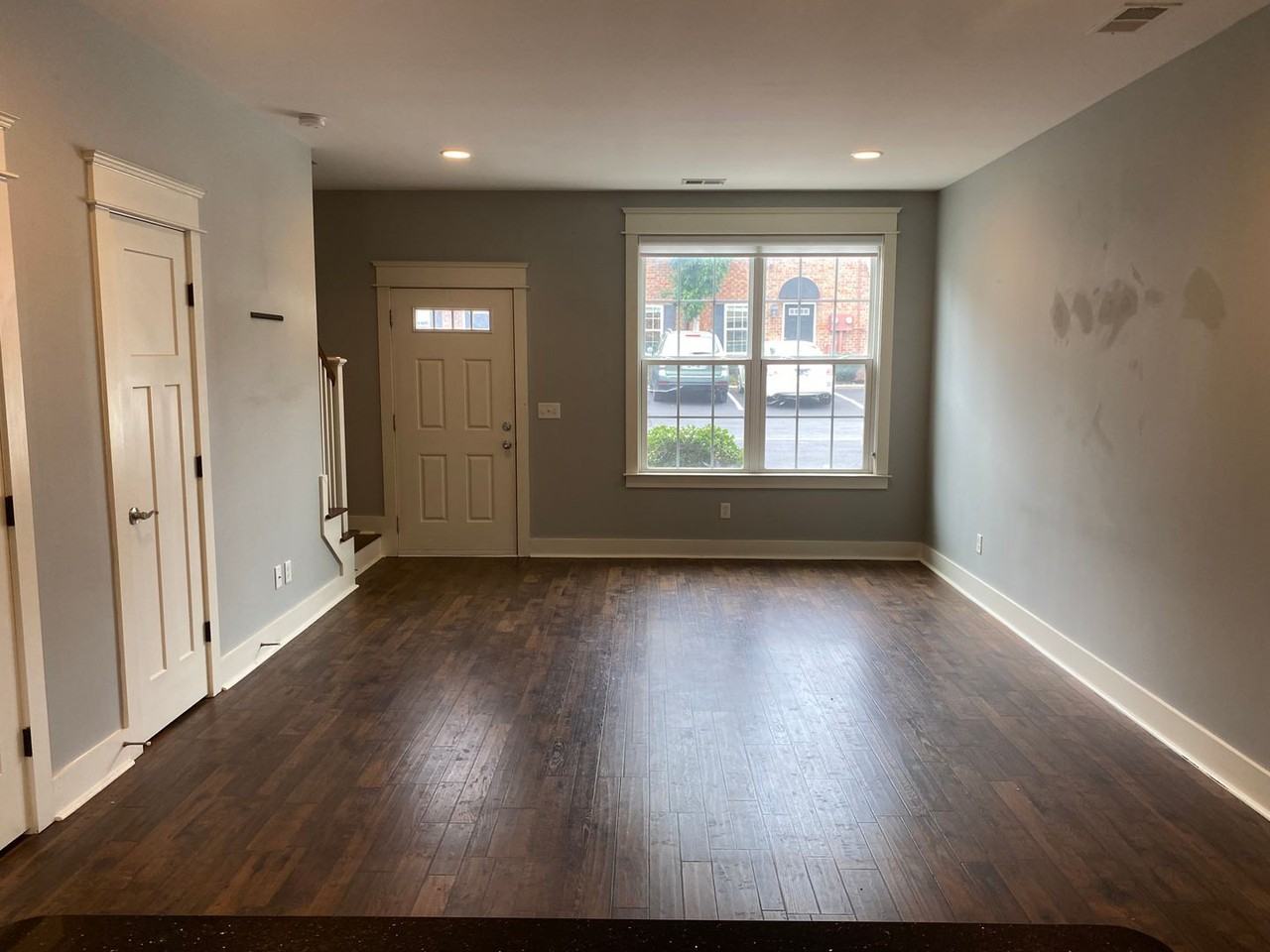 119 Porter Ter - Photo 5 of 25