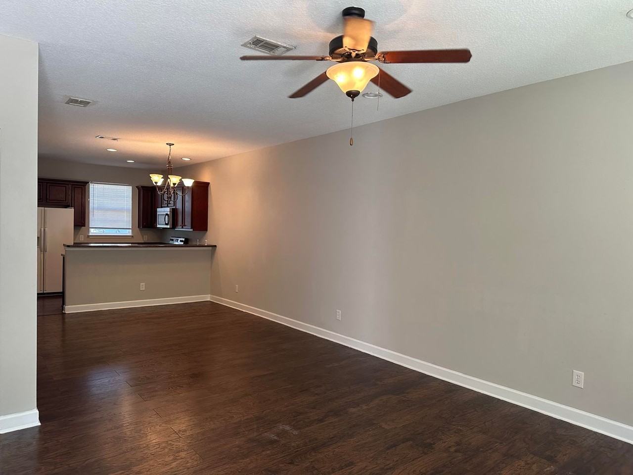 706 Tattnall Dr - Photo 5 of 10