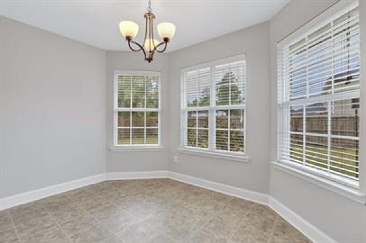 1401 Fawn Ct - Photo 6 of 10