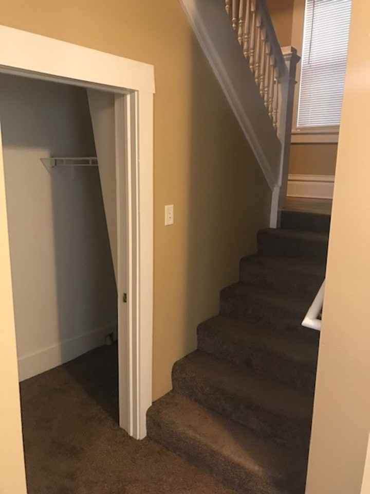 1403 5th Ave Se - Photo 6 of 15