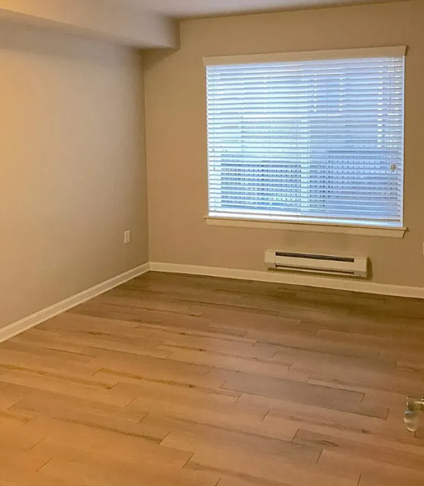 Greenlake Pointe - Photo 4 of 13